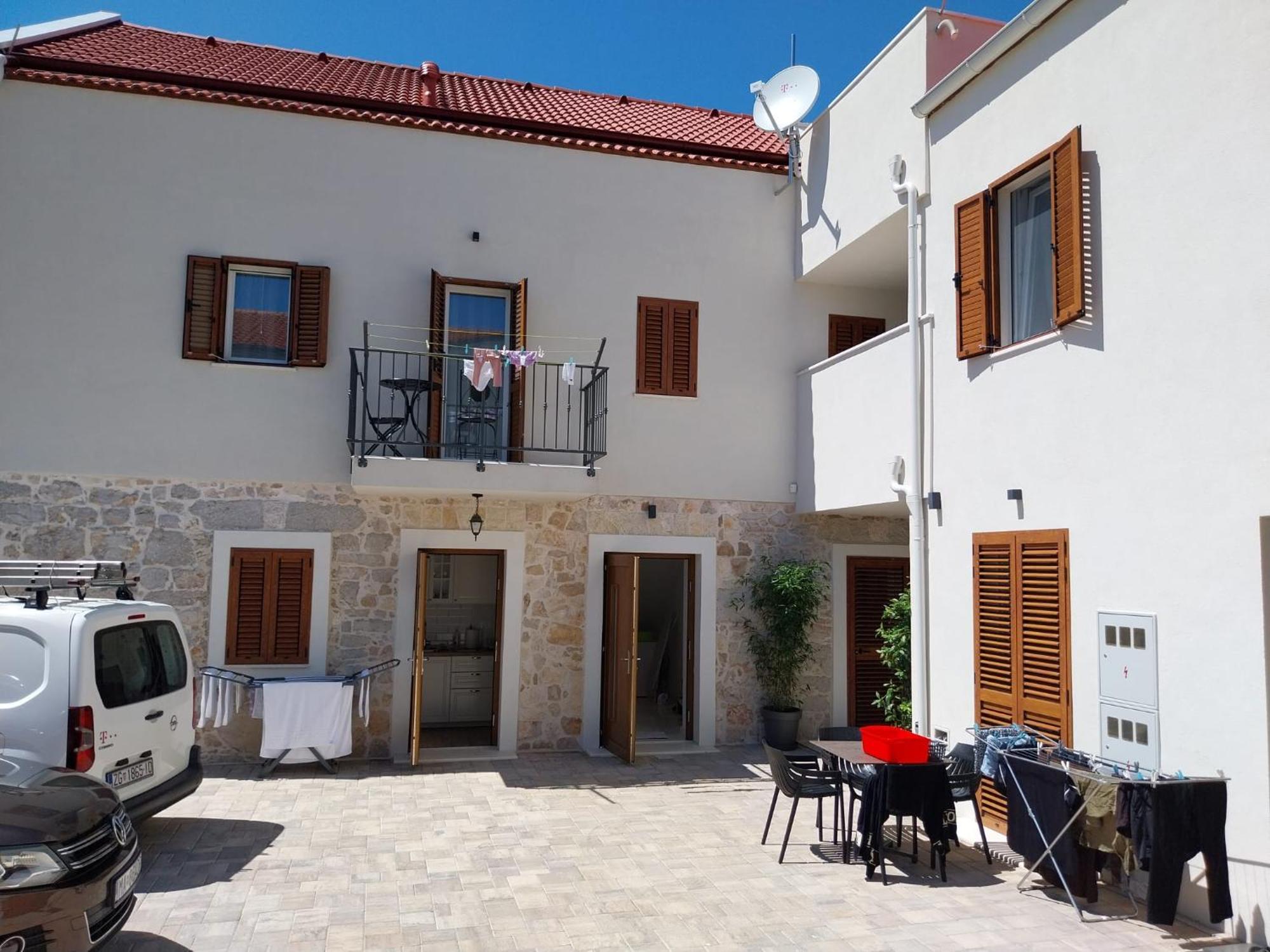 Apartments Miamare 2 Primošten Buitenkant foto