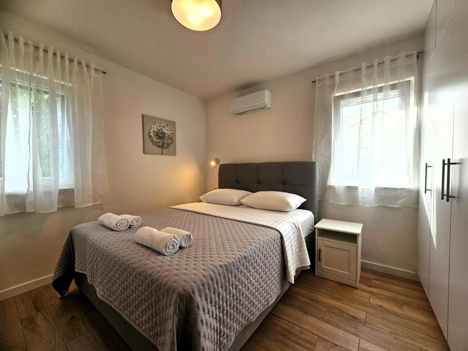 Apartments Miamare 2 Primošten Kamer foto