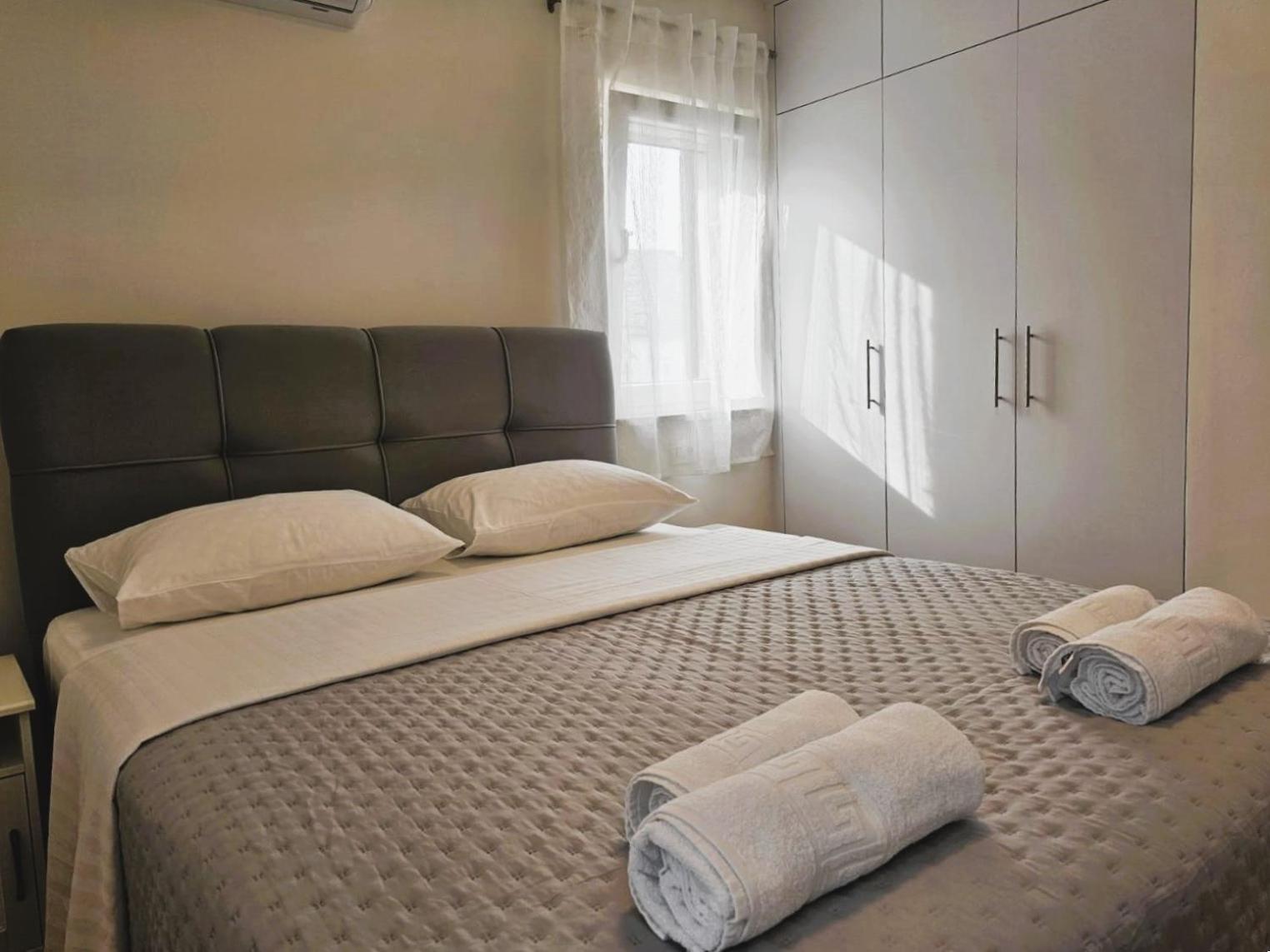 Apartments Miamare 2 Primošten Kamer foto