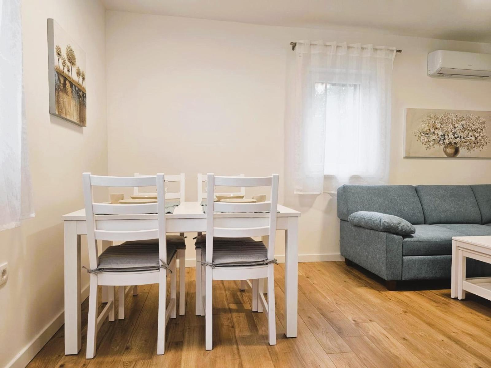 Apartments Miamare 2 Primošten Kamer foto